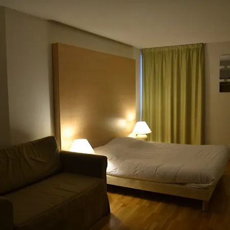 Residhotel Vieux Port 3* Марсель