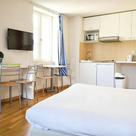 Residhotel Vieux Port Апарт-отель