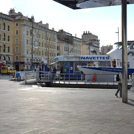 Апарт-отель Residhotel Vieux Port